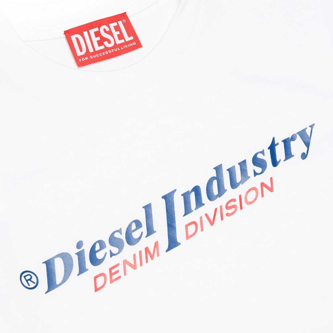 Diesel white tshirt logo close up